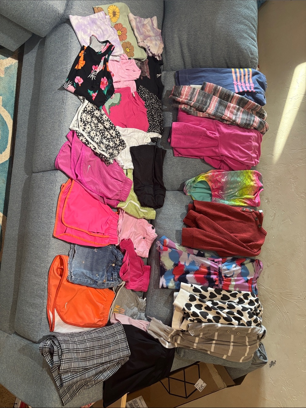 Girls 30 piece kids bundle! 10/12